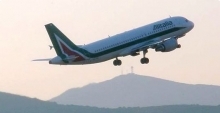 letadlo společnosti Alitalia
