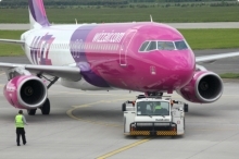 letadlo společnosti WizzAir